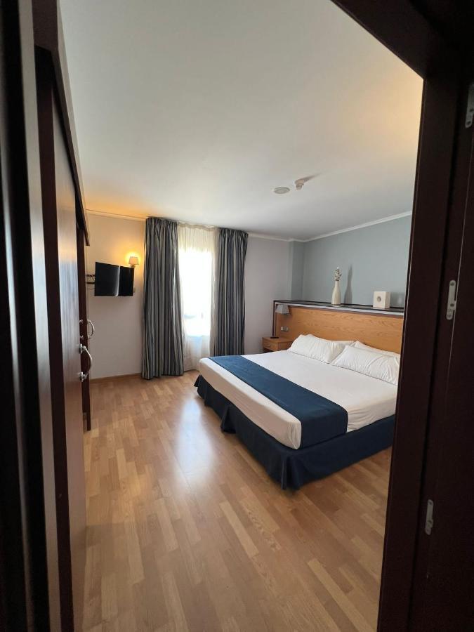 Hotel Cervantes Linares (Jaen) Extérieur photo