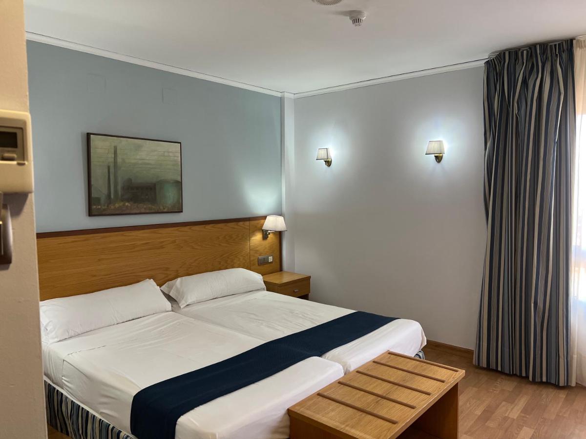 Hotel Cervantes Linares (Jaen) Extérieur photo